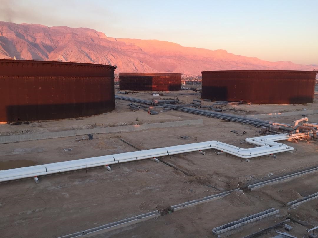 محوطه سازی و paiving  بتنی و گراول